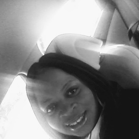 Meet your Posher, Sharome - Picture 1 of 1